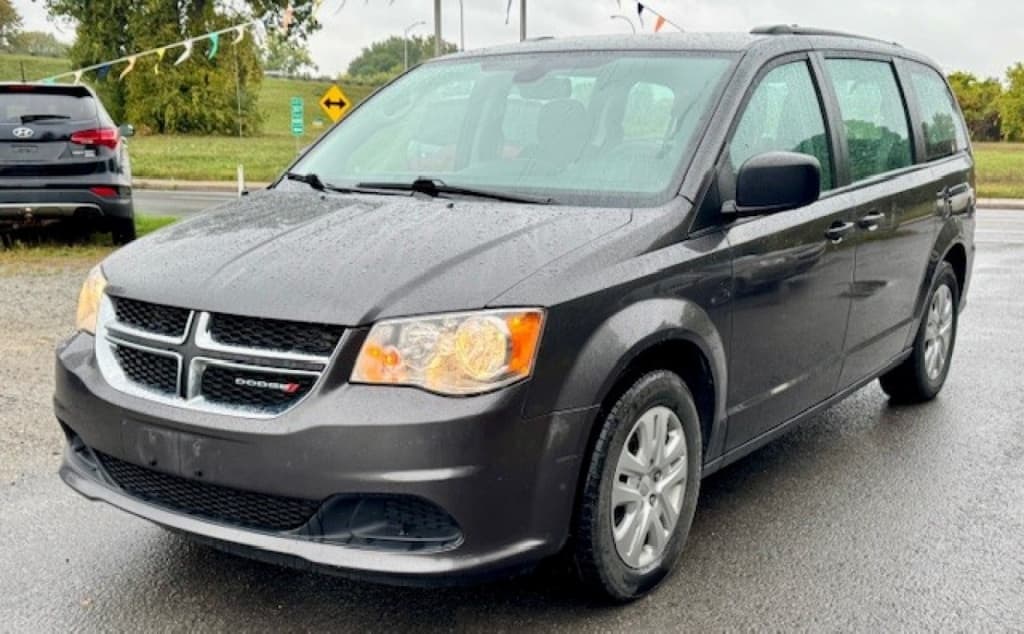 2019 Dodge Grand Caravan Ensemble Valeur Plus thumbnail 3