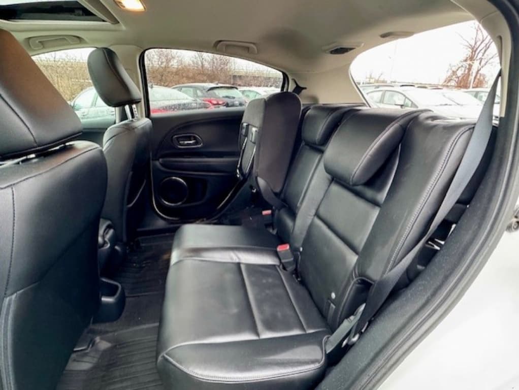 2017 Honda HR-V EX-L thumbnail 11