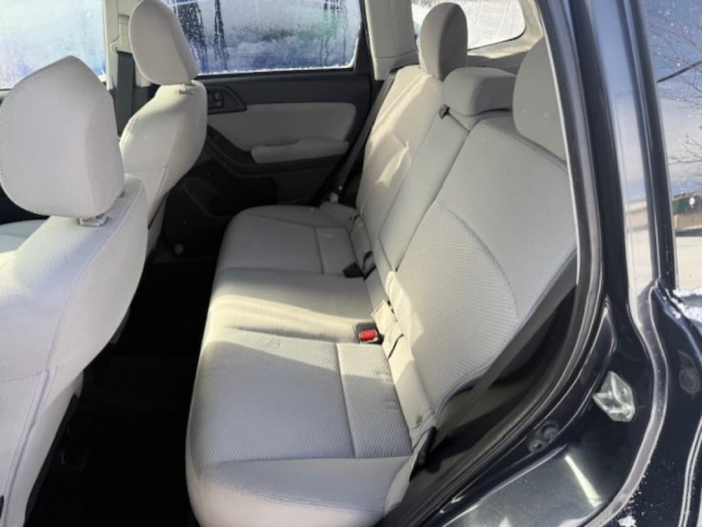 2014 Subaru Forester i thumbnail 2