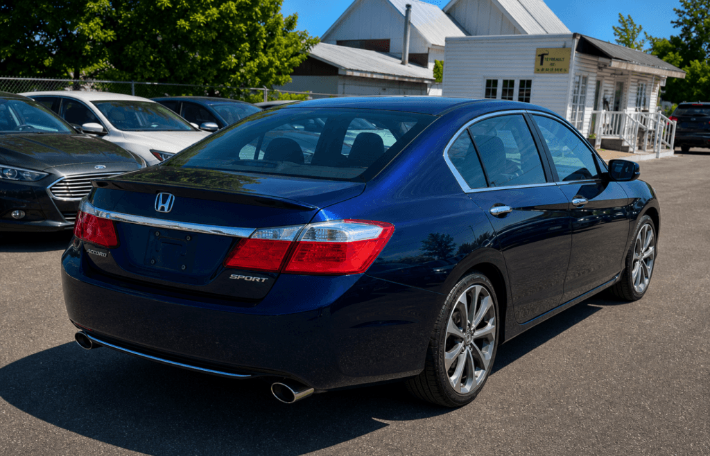 2015 Honda Accord Sedan Sport thumbnail 9