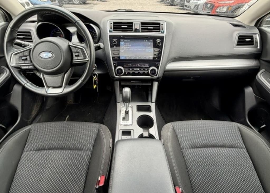 2018 Subaru Outback Touring thumbnail 10