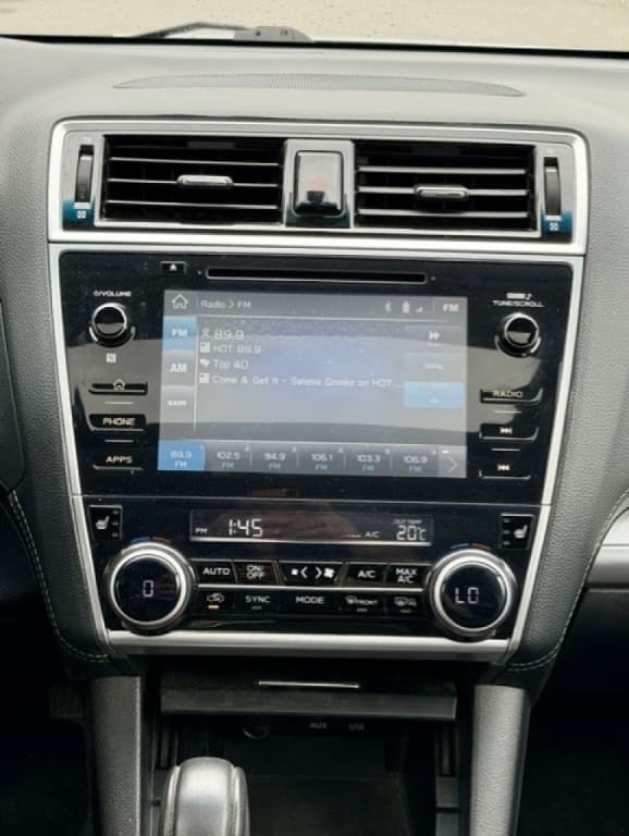 2018 Subaru Outback Touring thumbnail 11
