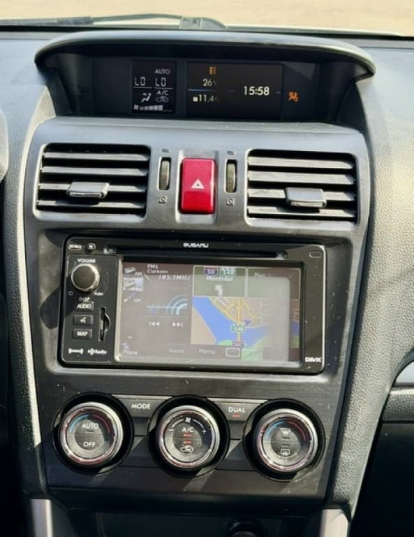 2015 Subaru Forester i Limited thumbnail 10