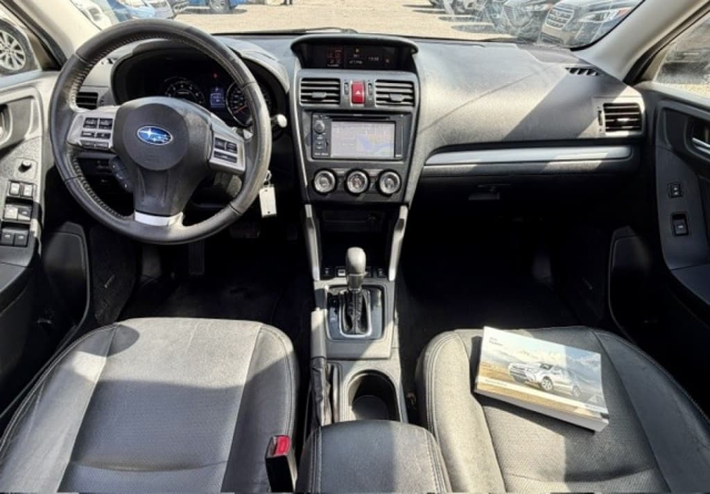 2015 Subaru Forester i Limited thumbnail 9