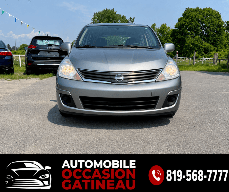 2012 Nissan Versa S thumbnail 6