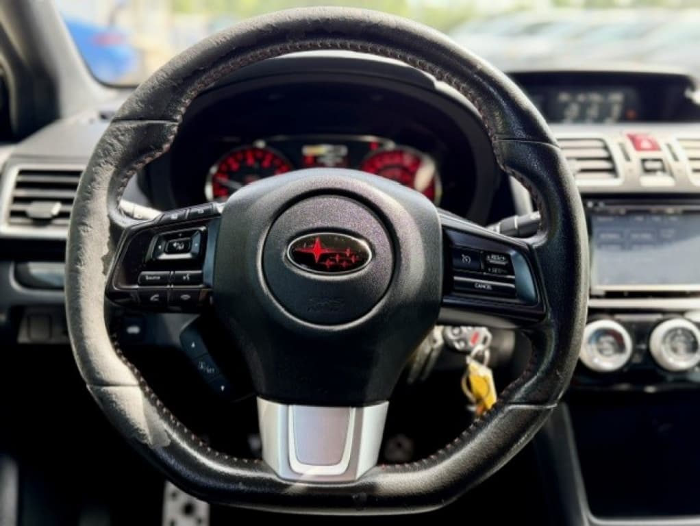 2016 Subaru WRX thumbnail 11